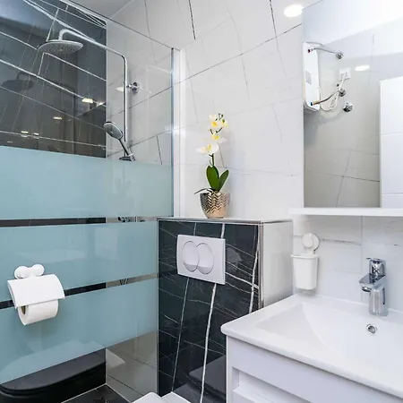 & Papa - Premium Double Or Twin With Balcony And Partial Sea View Soba 2 * Mlini