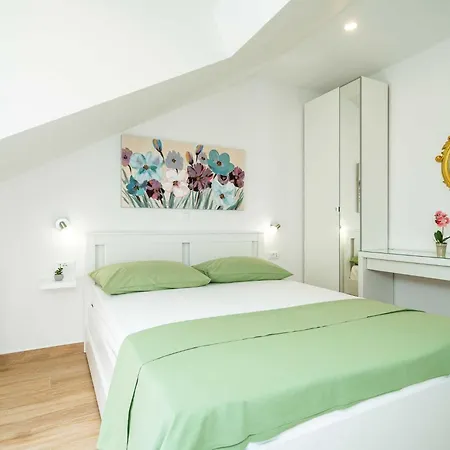 & Papa - Premium Double Or Twin With Balcony And Partial Sea View Soba 2 Apartament *