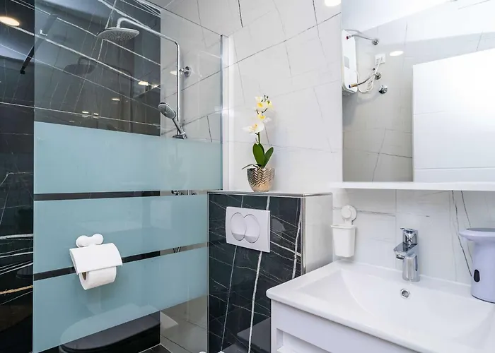 & Papa - Premium Double Or Twin With Balcony And Partial Sea View Soba 2 * 米利尼