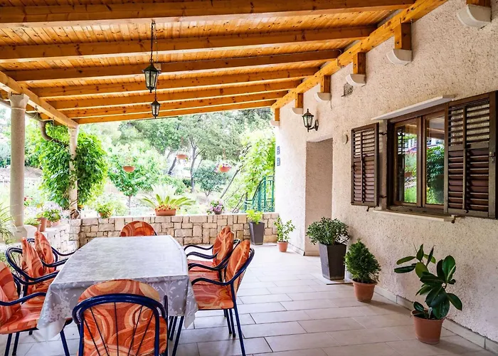 公寓 & Papa - Premium Double Or Twin With Balcony And Partial Sea View Soba 2 米利尼